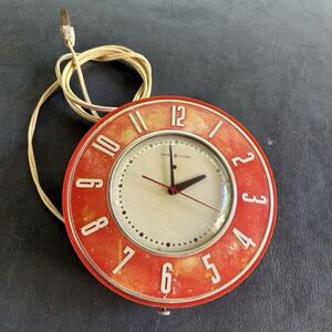 Vintage 1950's General Electric GE Wall Clock Faded Model 2H26 THE GOURMET